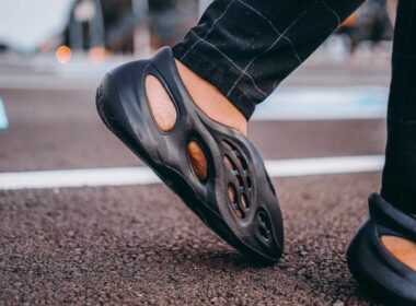 Yeezy Slides Fit Ultimate Guide