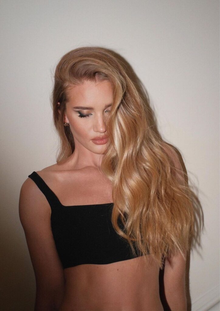 Fashion Model - Rosie Huntington-Whitely